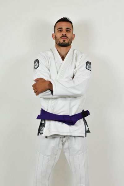 SALE okami Gi Set Shield + Weißgurt